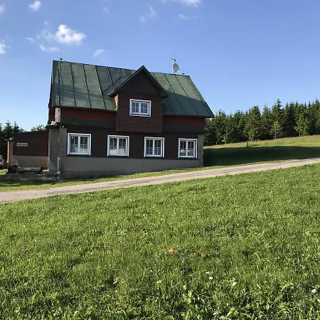 Bouda Na Lucinach Gæstehus Pec pod Sněžkou