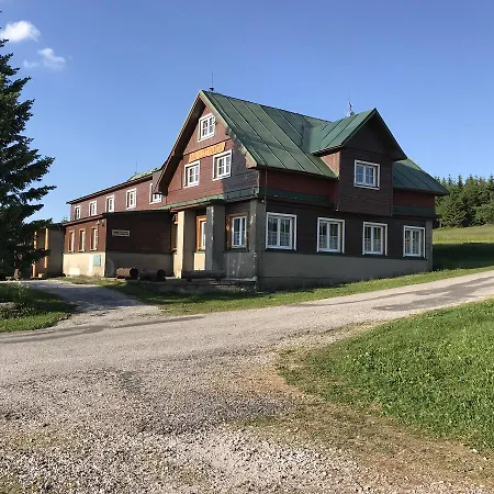 Bouda Na Lucinach Pec pod Sněžkou