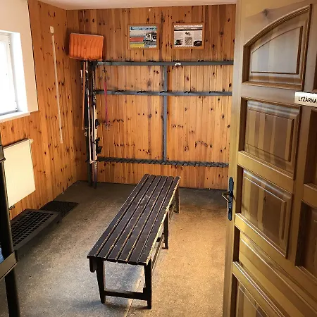 Bouda Na Lucinach Pec pod Sněžkou