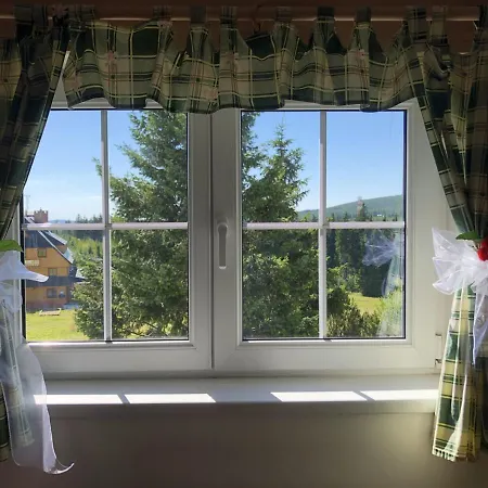 Gæstehus Bouda Na Lucinach *